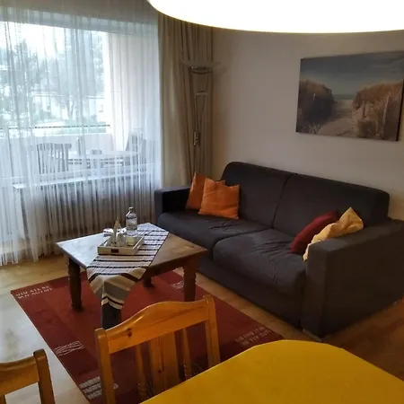 Strandleben 1 * Grömitz